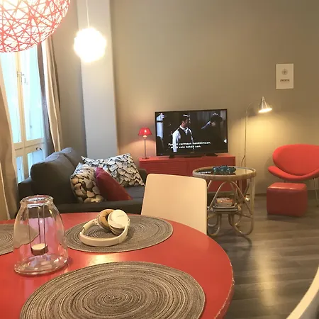 アパート City Apartments